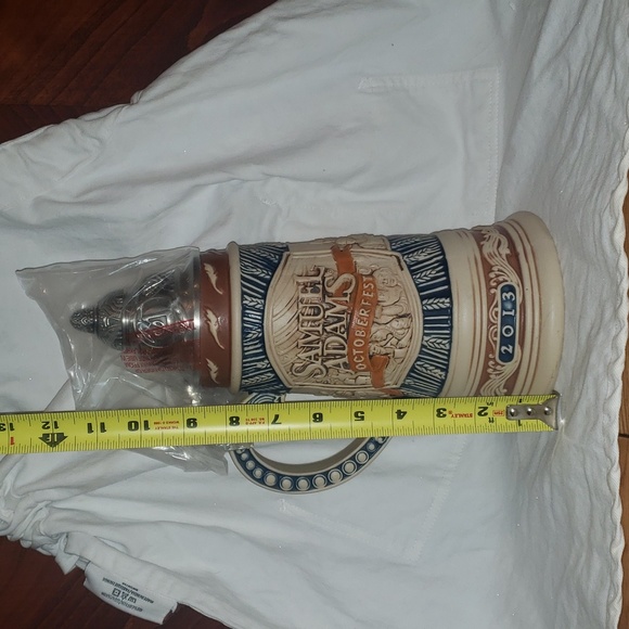 Samuel Adams 2013 & 2014 commemorative Octoberfest collectable steins - Picture 10 of 14